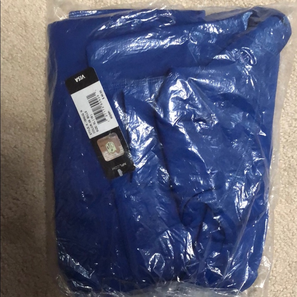 New - Picture 2 of 2